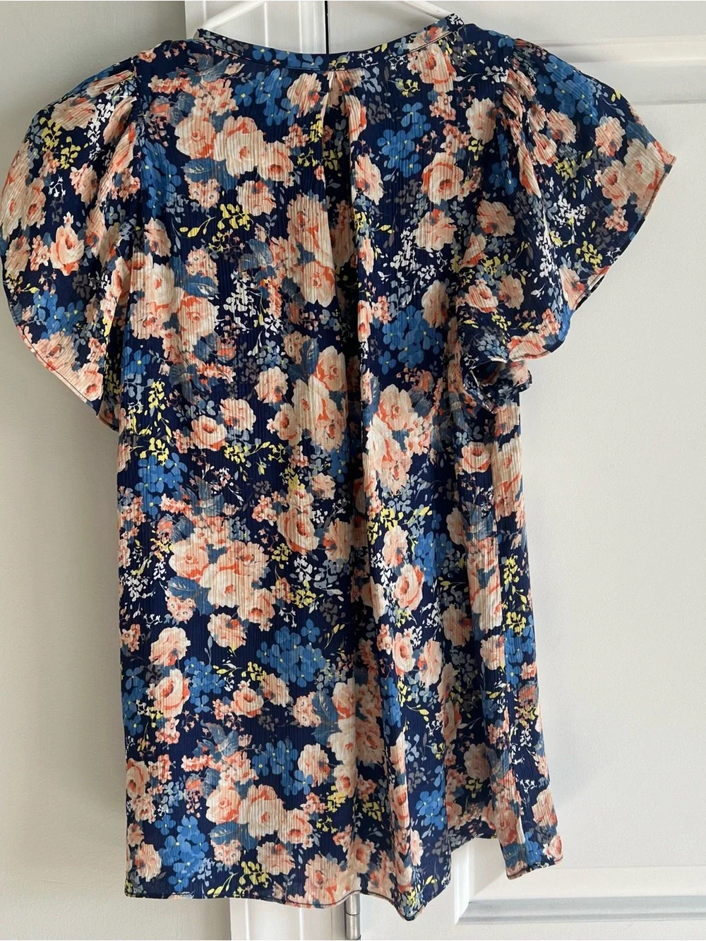 Rebecca Taylor Button Down 100% Silk Navy Floral Ruffle Sleeve Top - Picture 4 of 7